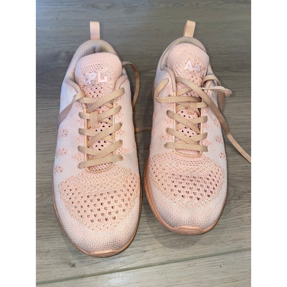 APL Techloom Pro Women's Size 8 Running Shoes Pink - Picture 4 of 8